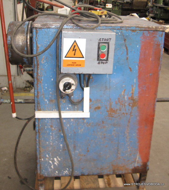 Odvíjecí zařízení  (IMG_7874.JPG)